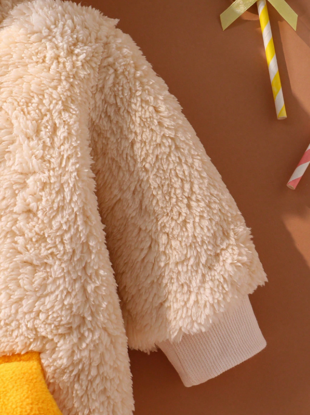 Newborn Cute 3D  Design Outfit, Including 3D Hat, 3D Hand Design, Long Sleeve Bodysuit, And Long Pants